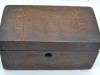 American or British From ww1. Personal kit containing toiletries, sewing needles for wounds etc. to an officer on the staff or similar in a wooden box. Sælges for 300 Dkr + shipping