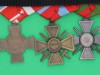 1, Médaille de  Chevalier de la Légion d'honneur, 3ème République, 2, Croix de guerre 1939-1945 (1939), 3, Croix de guerre des Theatres operations exterieurs (1921), 4, Croix de la Valeur militaire (1956). 5, Medalje Coloniale 1893